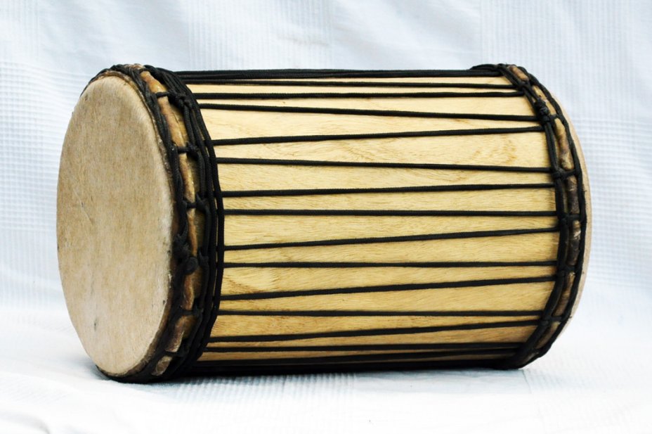Dundun kenkeni montaje tradicional de melina - Tambor dundun de Guinea