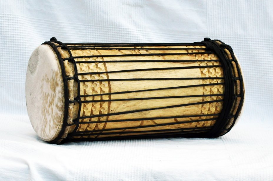 Dundun kenkeni montaje tradicional de melina - Tambor dundun de Guinea