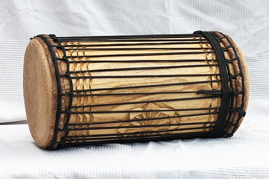 Dundun kenkeni montaje tradicional de melina - Tambor dundun de Guinea