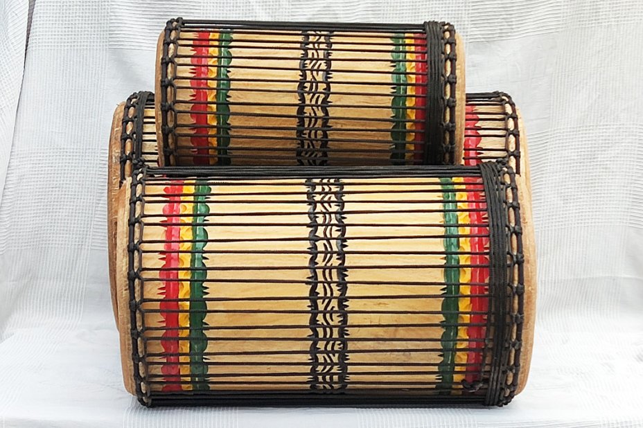 Juego de tambores dunun de Guinea de melina