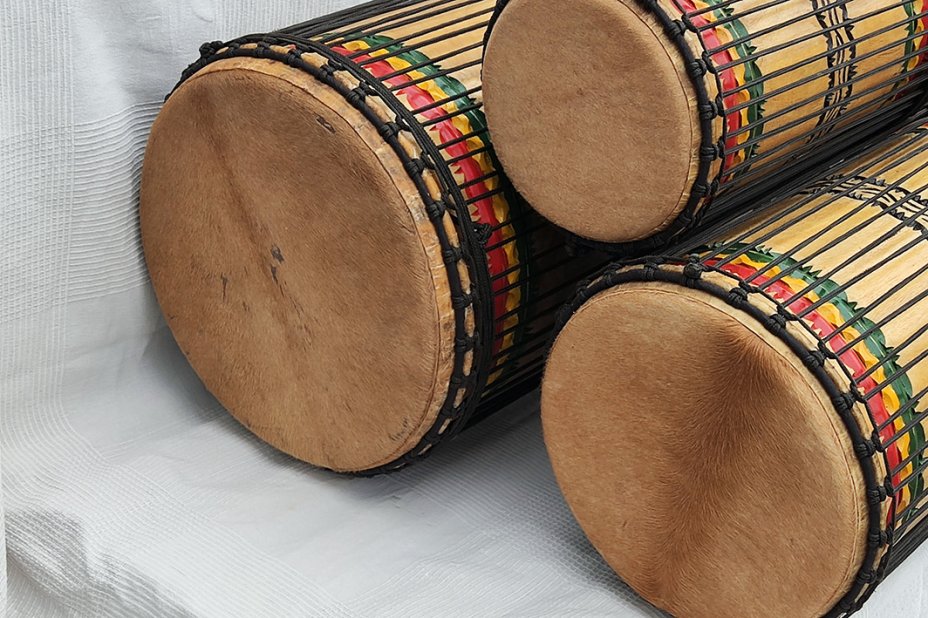 Juego de tambores dunun de Guinea de melina