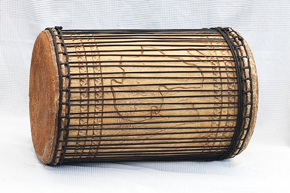 Dundun dundunba montaje tradicional de melina - Tambor dundun de Guinea
