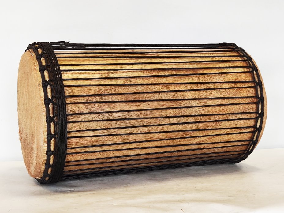 Tambores bajos dundun - Dunun kenkení de Guinea montaje 4 aros