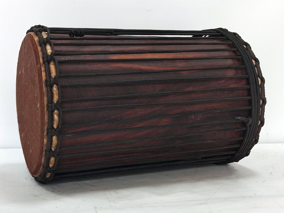 Tambores bajos dundun - Dunun kenkení de Malí