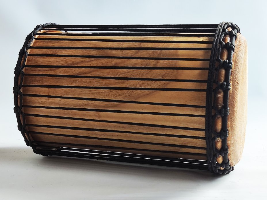 Tambores bajos dundun - Dunun kenkení de Guinea montaje 4 aros