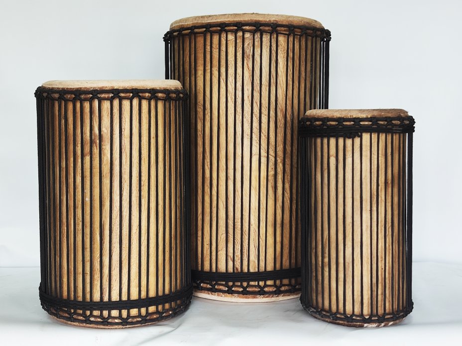 Juego de tambores bajos dundun - Set de dundunes de Guinea