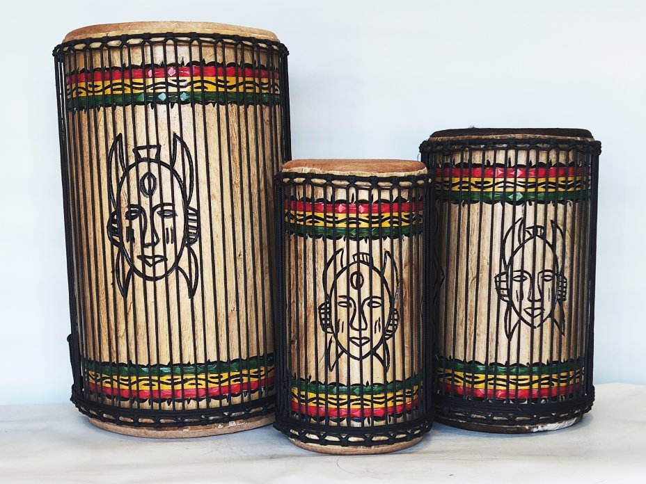 Juego de tambores bajos dundun - Set de dundunes de Guinea