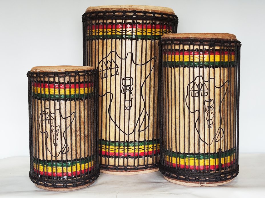 Juego de tambores bajos dundun - Set de dundunes de Guinea
