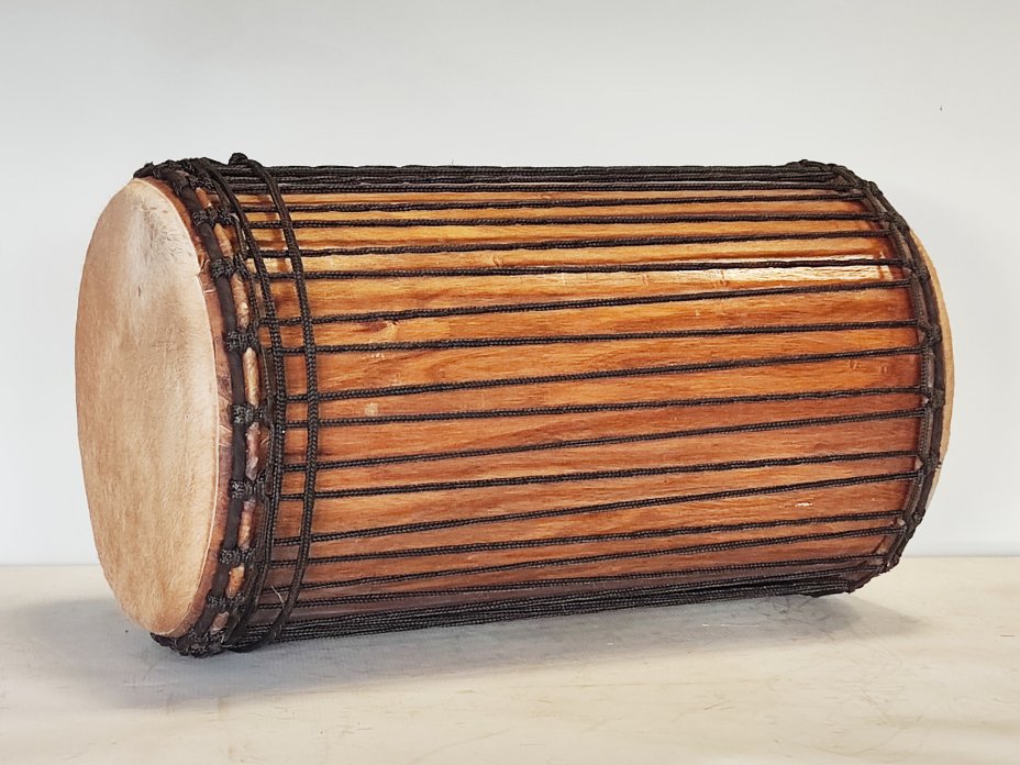 Tambores bajos dundun - Dunun kenkení de Guinea montaje 4 aros 6668