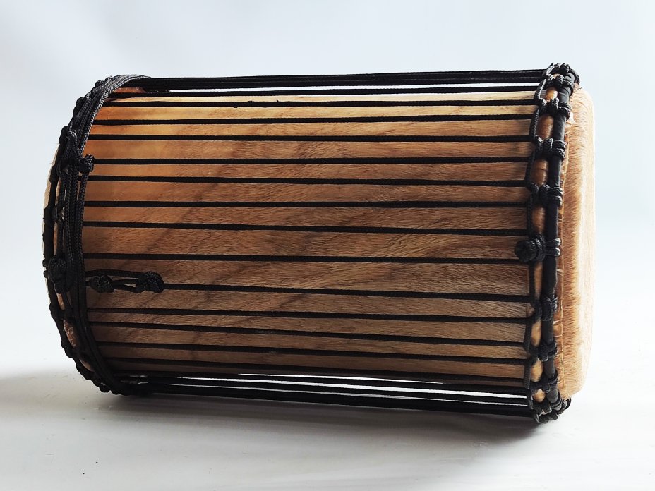 Tambores bajos dundun - Dunun kenkení de Guinea montaje 4 aros