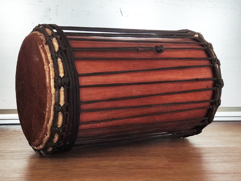 Tambores bajos dundun - Dunun kenkení de Malí