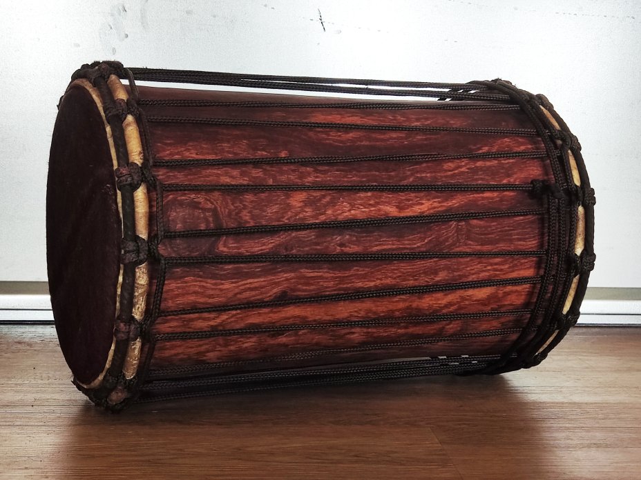 Tambores bajos dundun - Dunun kenkení de Malí