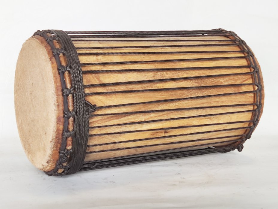 Tambores bajos dundun - Dunun kenkení de Guinea montaje 4 aros 6637
