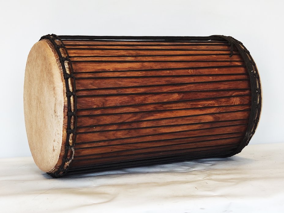 Tambores bajos dundun - Dunun sangban de Guinea montaje 4 aros