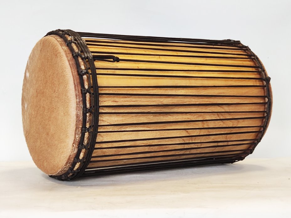 Tambores bajos dundun - Dunun sangban de Guinea montaje 4 aros