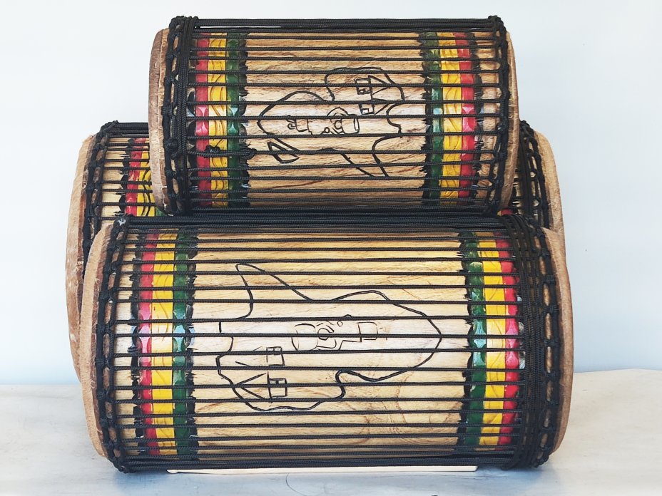 Juego de tambores bajos dundun - Set de dundunes de Guinea