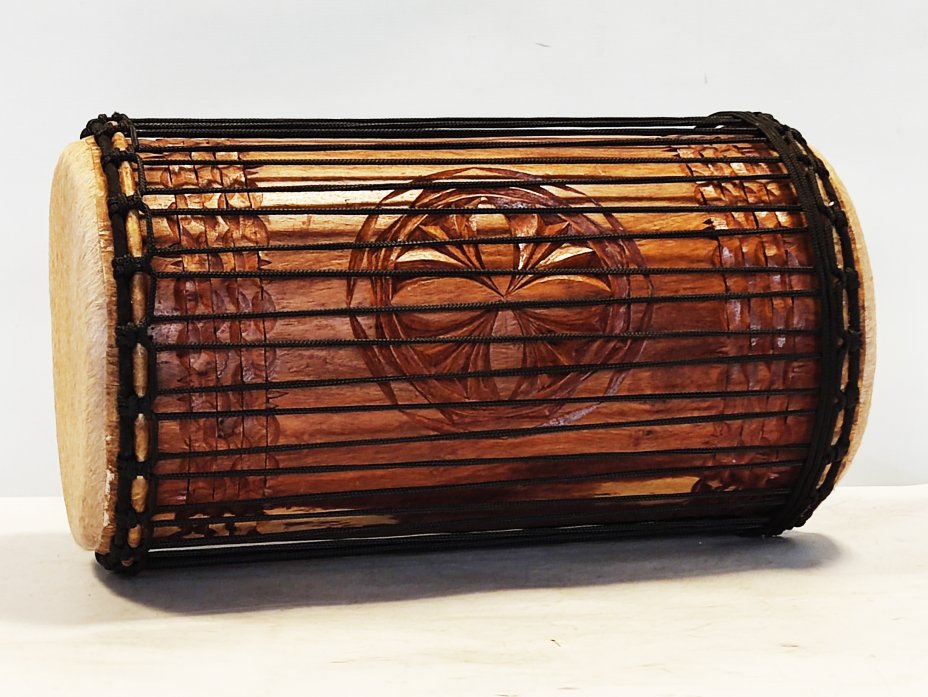 Tambores bajos dundun - Dunun kenkení de Guinea montaje 4 aros
